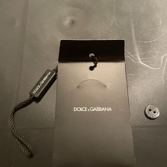 Dolce & Gabbana - Picture 1 of 3